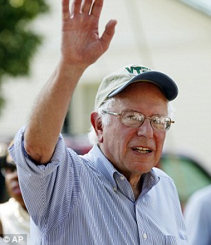 2C0E9A4200000578-3226800-Bernie_Sanders_pictured_and_Joe_Biden_have_slowly_chipped_away_a-a-16_1441737962265